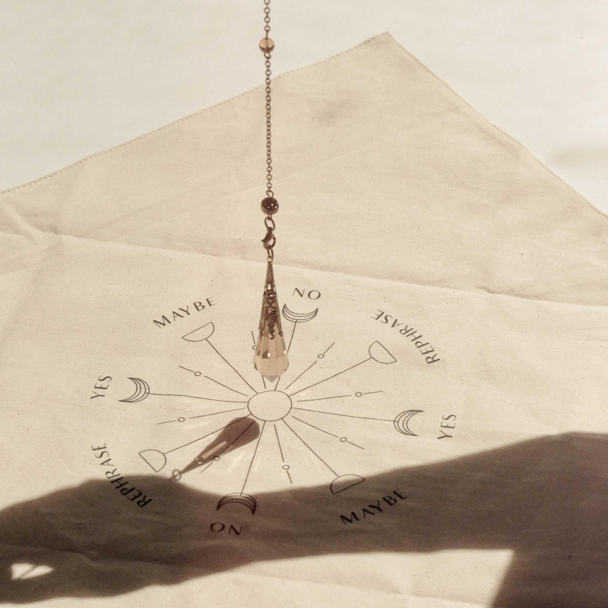 Kit de adivinación con péndulo de cristal y bolsa de lona