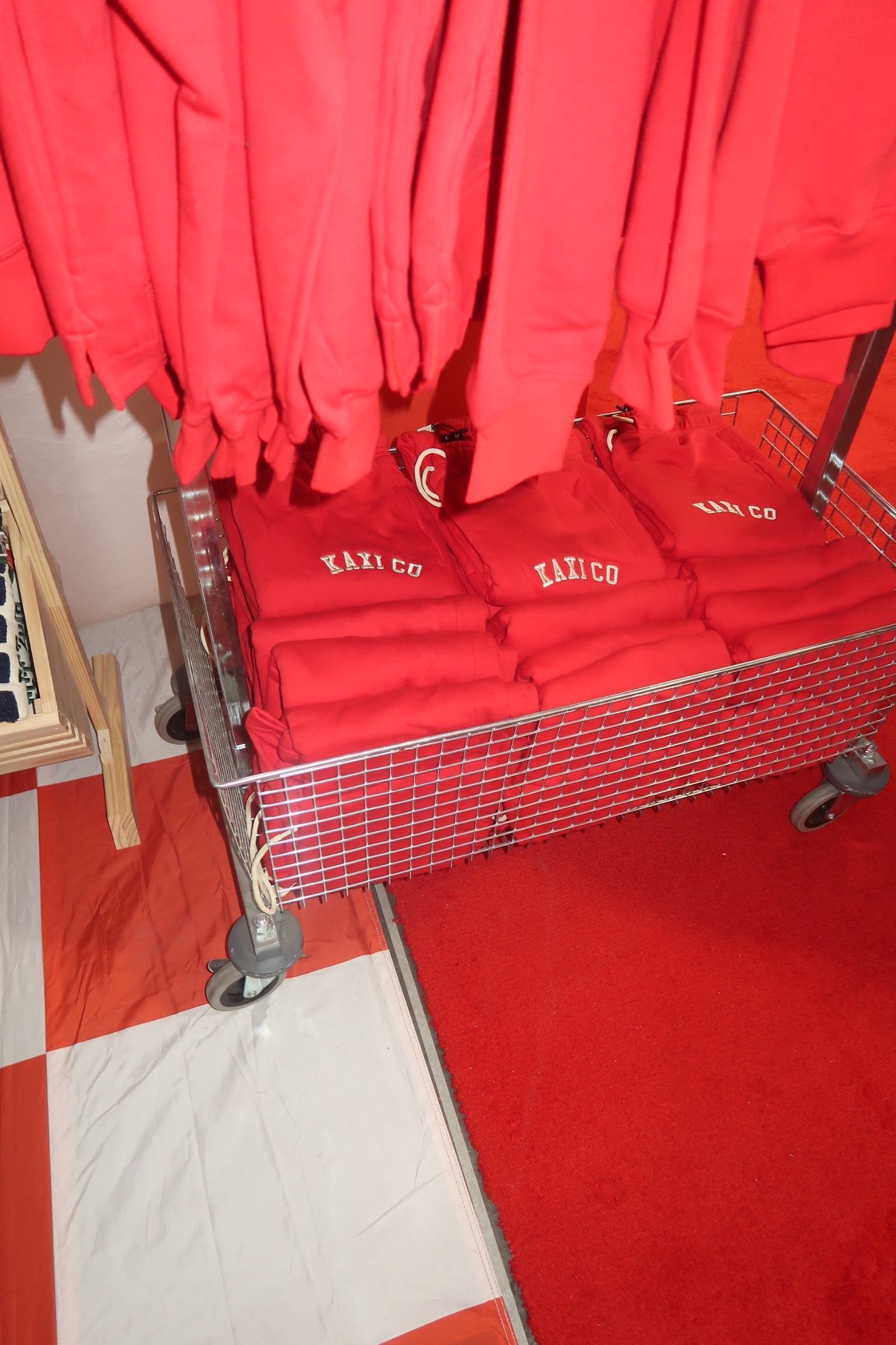 KAXI RED SWEATPANTS
