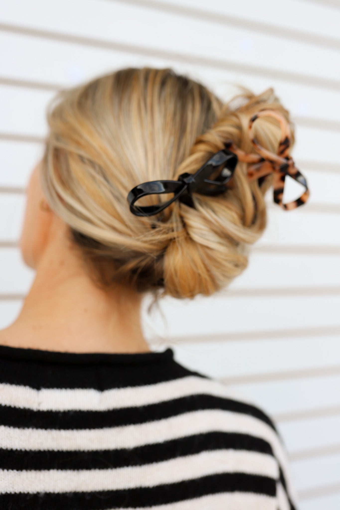 BOW FRENCH PINS ( PACK OF 2 )