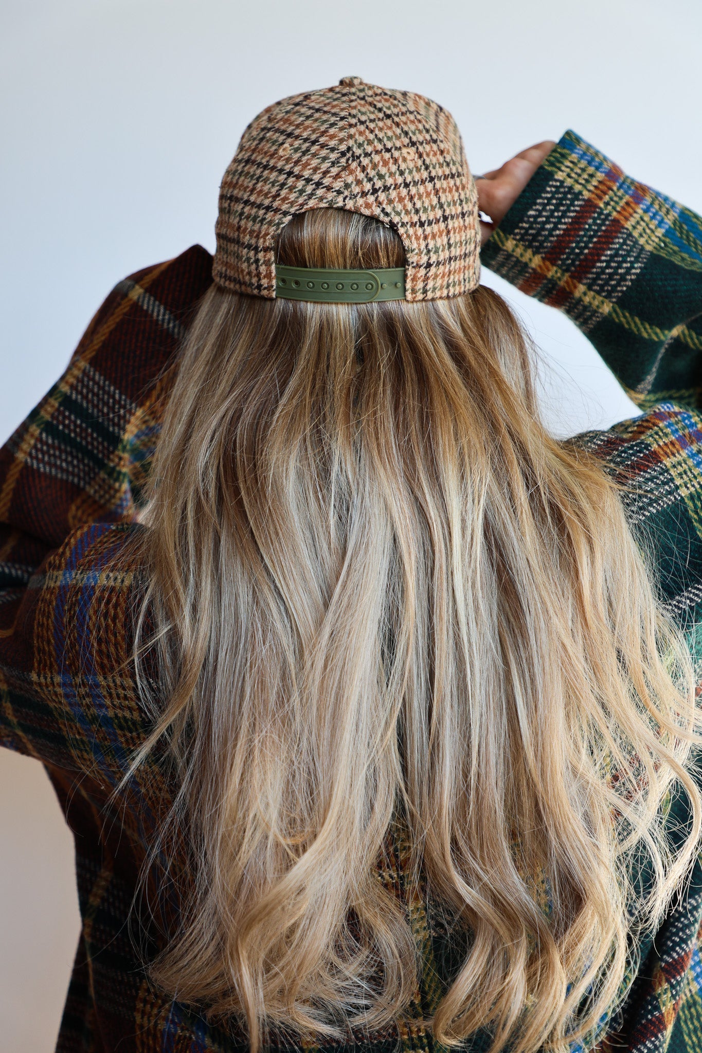 BAD HAIR DAY TWEED HOUNDSTOOTH TRUCKER HAT