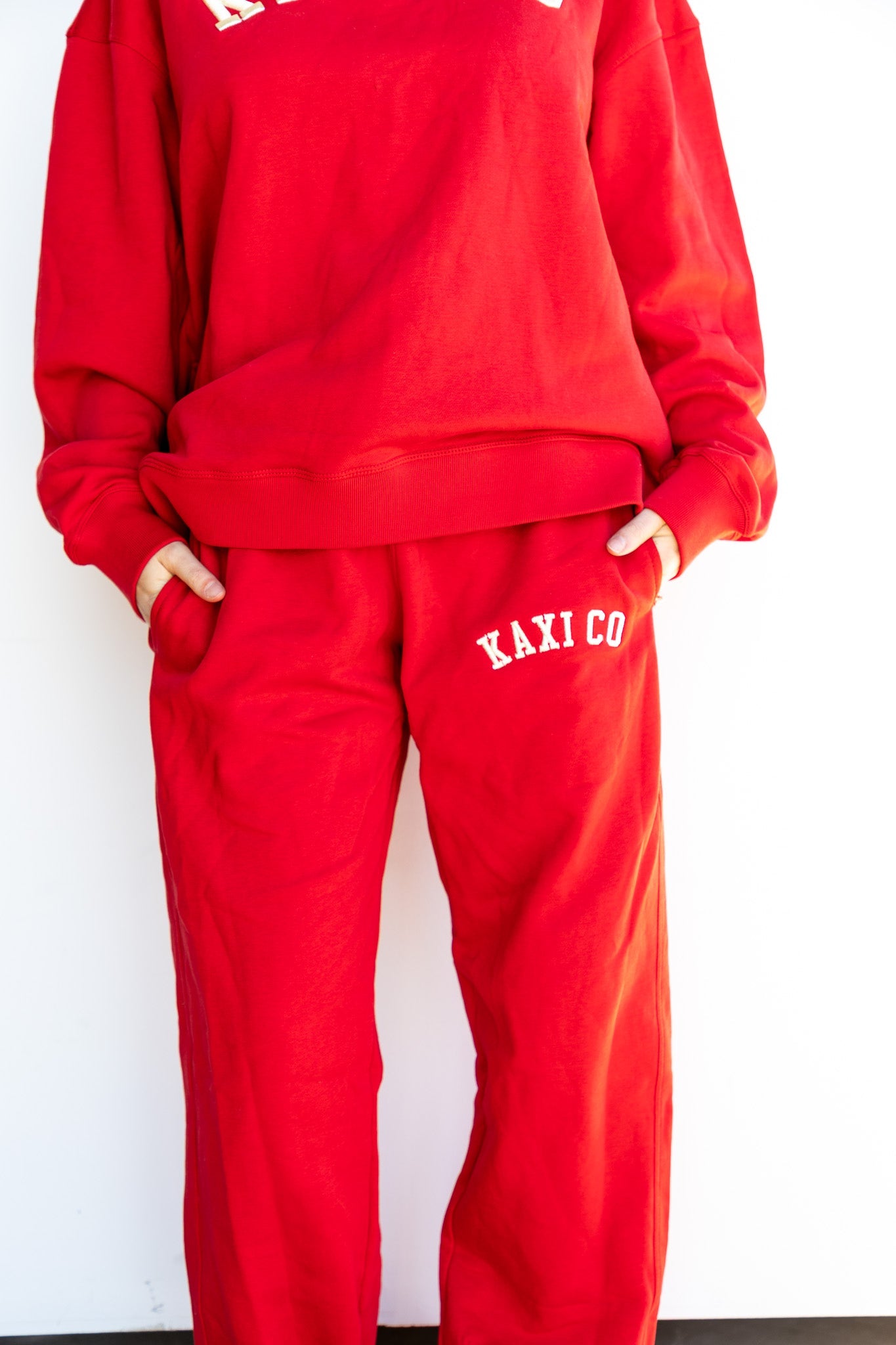 KAXI RED SWEATPANTS