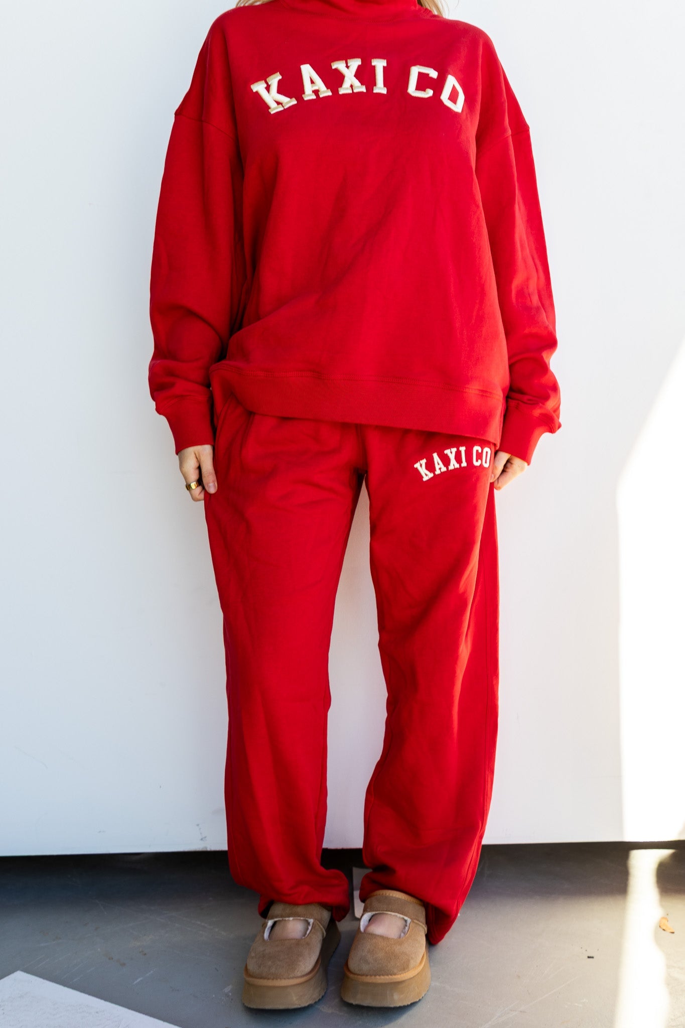 KAXI RED SWEATPANTS