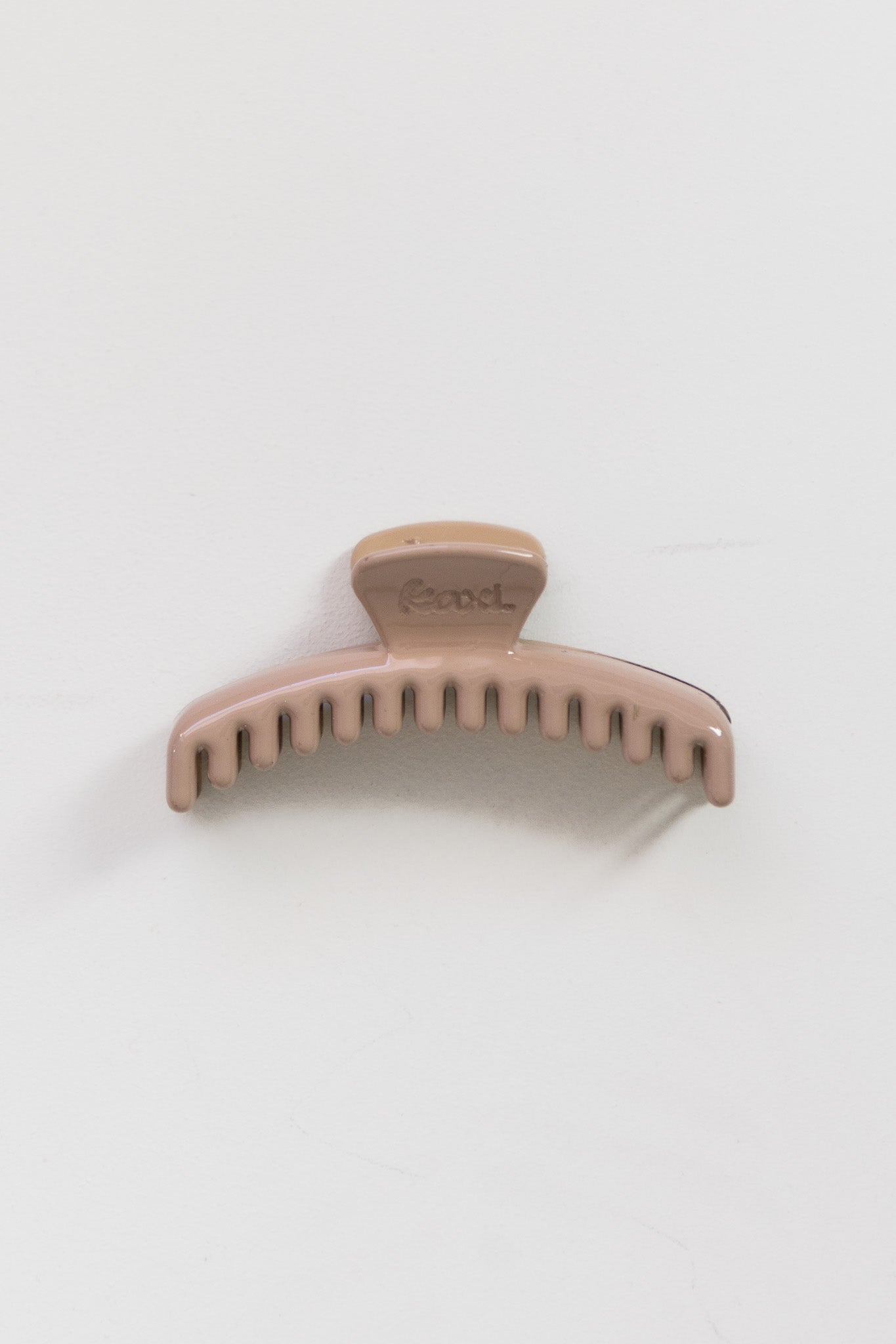 TWO TONED SHINY MINI HOLD EVERYTHING CLAW