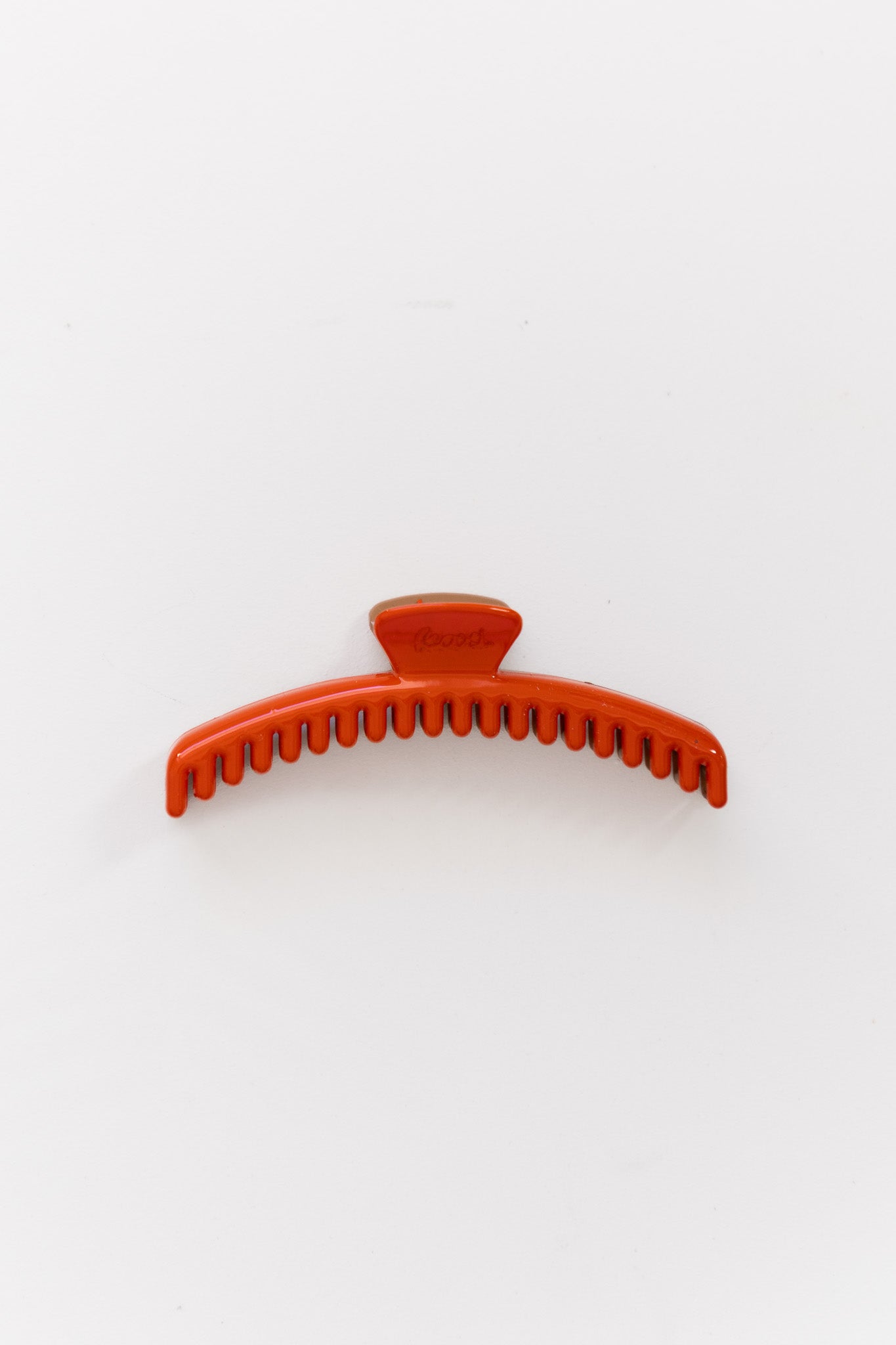TWO-TONED SHINY MIDI HOLD EVERYTHING CLAW