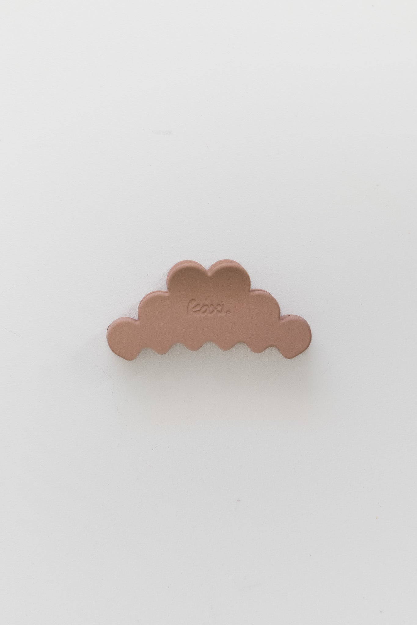 KAXI SCALLOPED MINI HOLD EVERYTHING CLAW