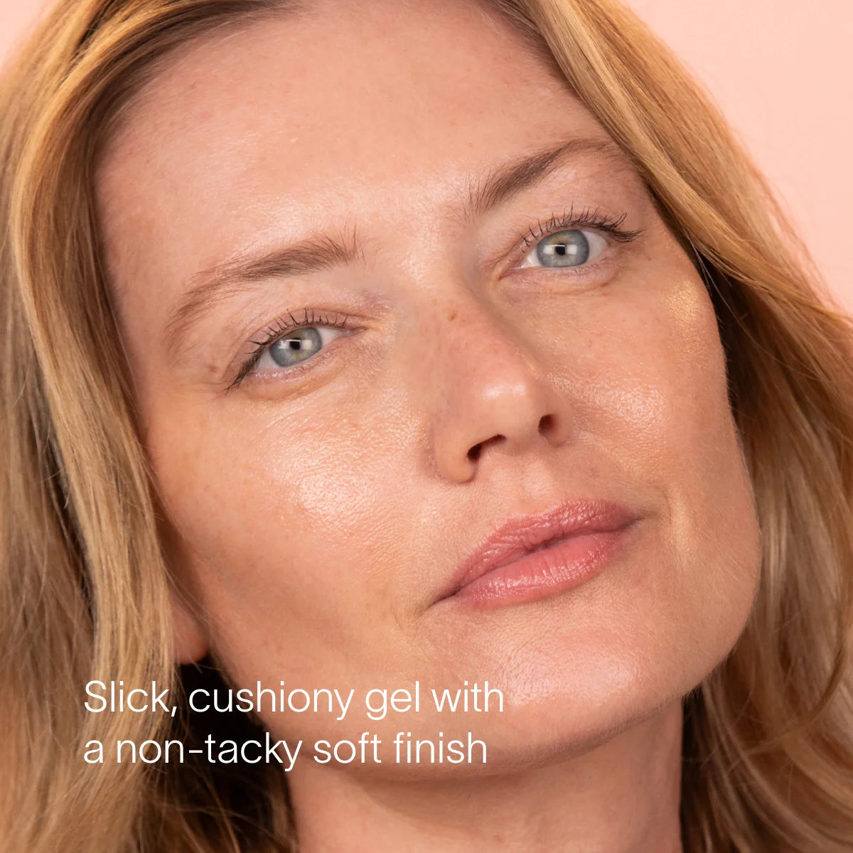 Suero activador con varita potenciadora de terapia de luz