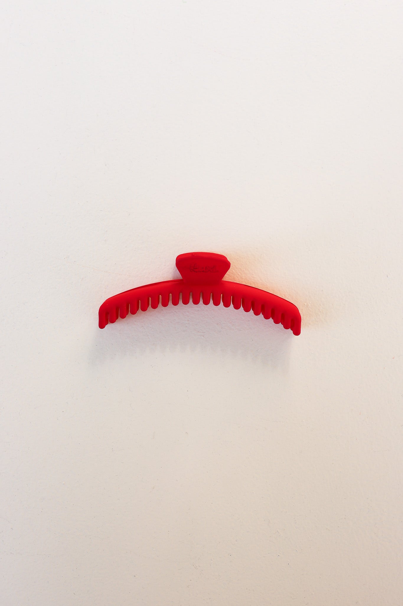 MATTE MIDI HOLD EVERYTHING CLAW