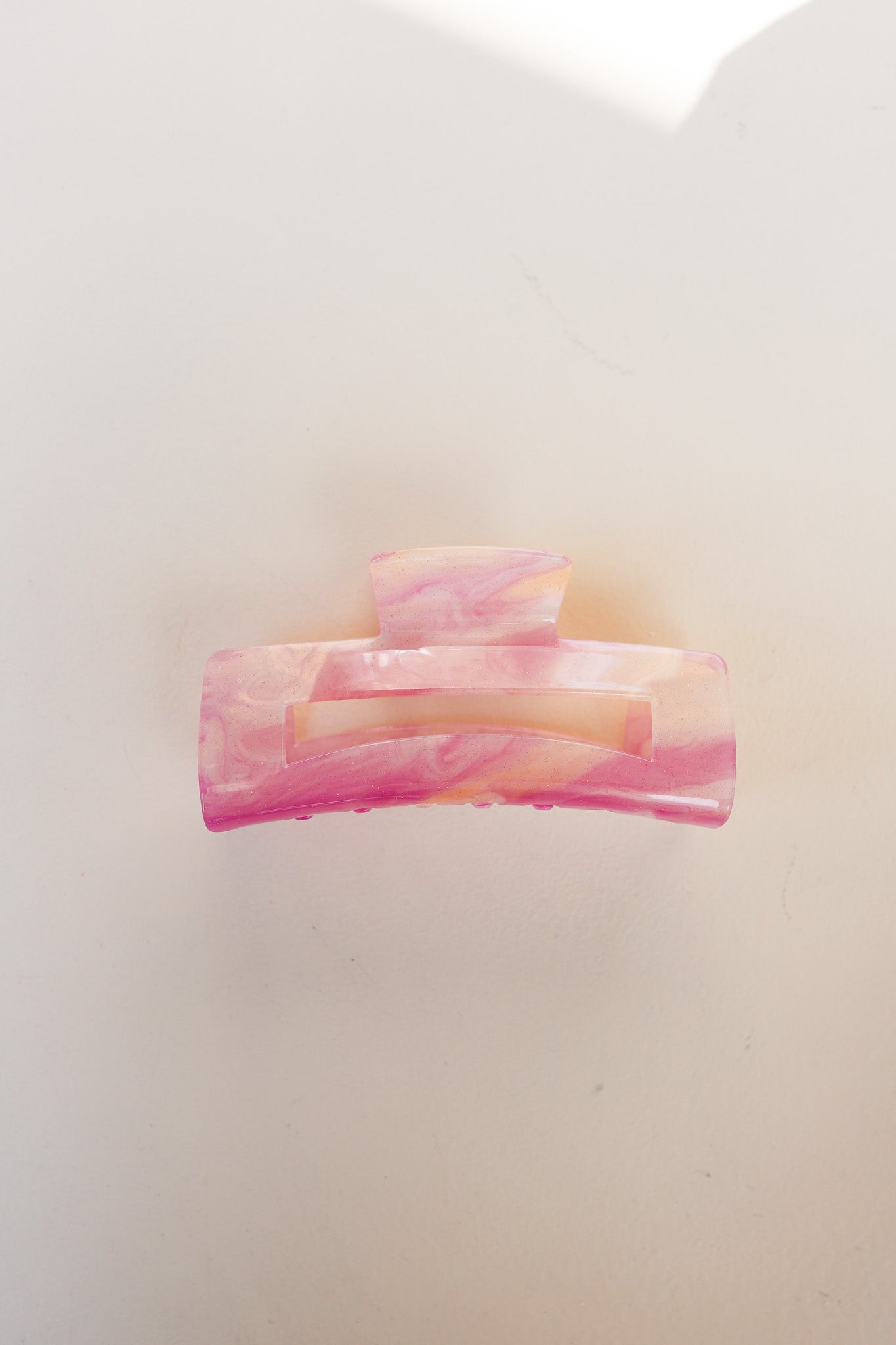 COLOR CHANGING CLAWS