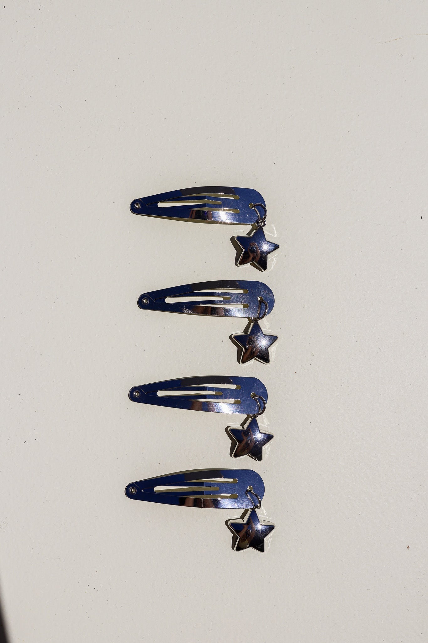 CHARM SNAP CLIPS