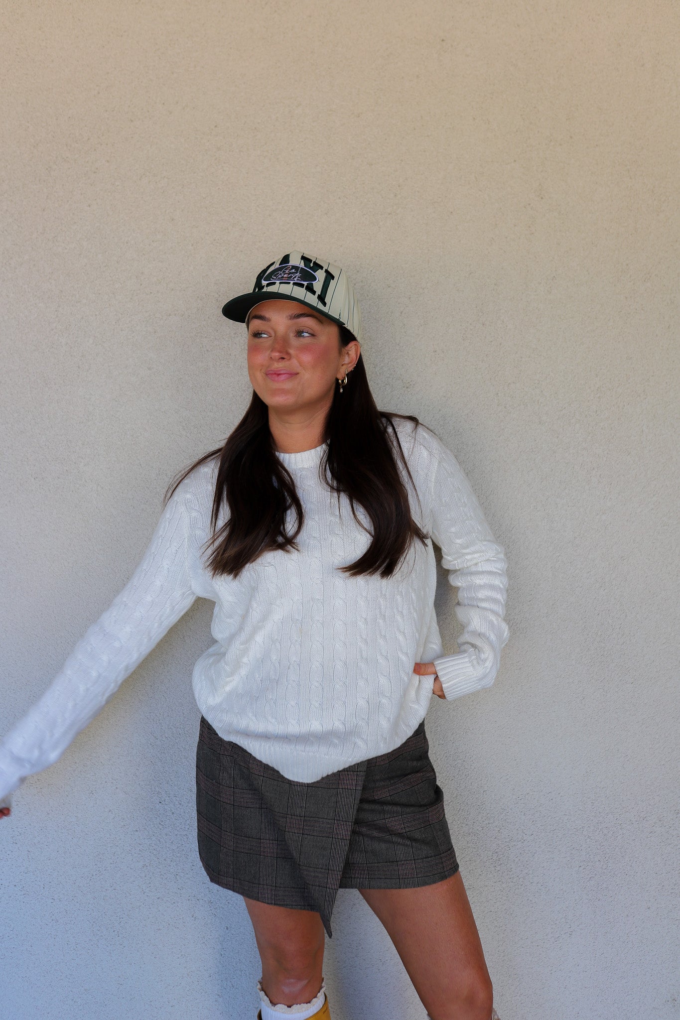 GO SPORTS TRUCKER HAT