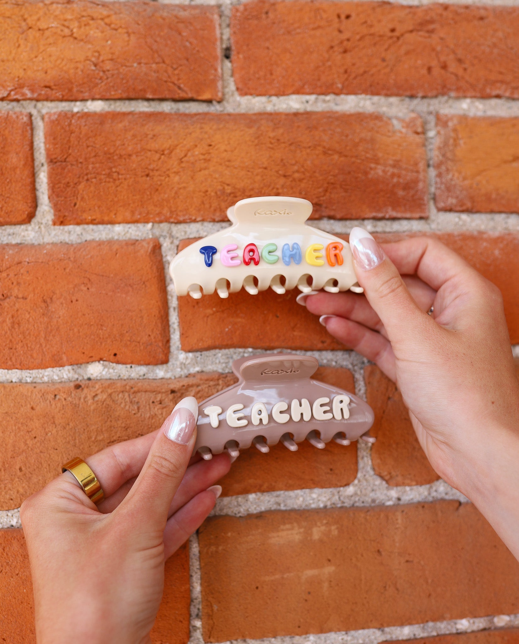 TEACHER CLAW