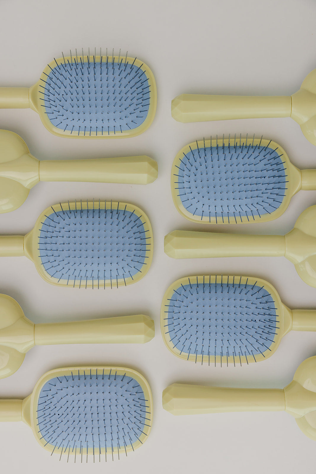 SCALP TO ENDS BRUSH