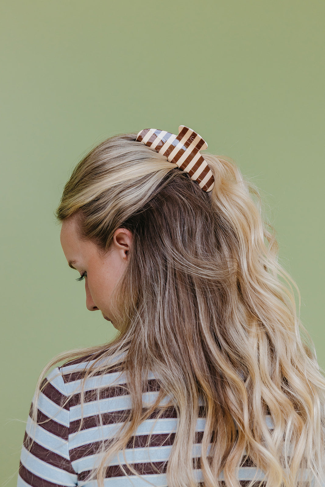 POLKA DOT & STRIPED OVERSIZED CLAWS