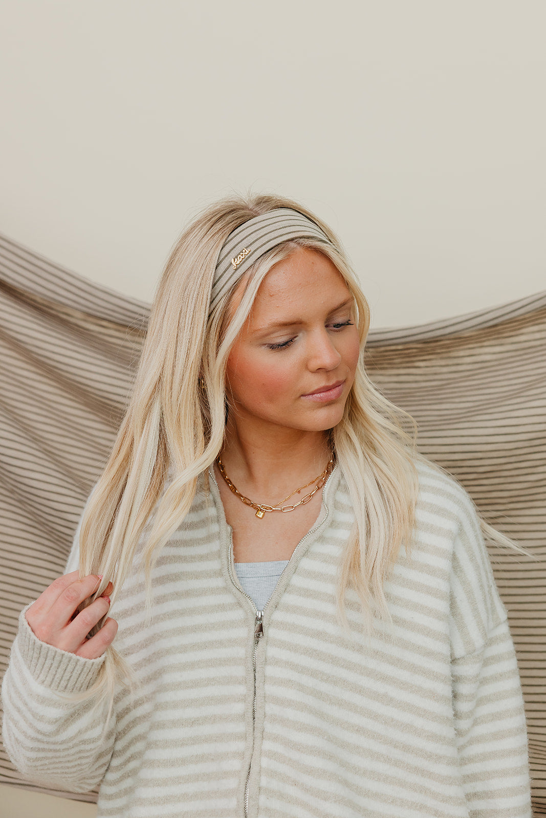 STRIPED OVERSIZED SCRUNCHIE + HEADBAND BUNDLE