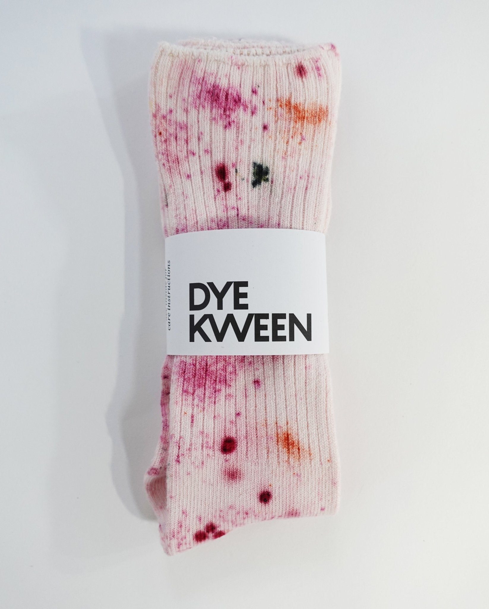 Abstract Bundled Dyed Bamboo Sock dyekween