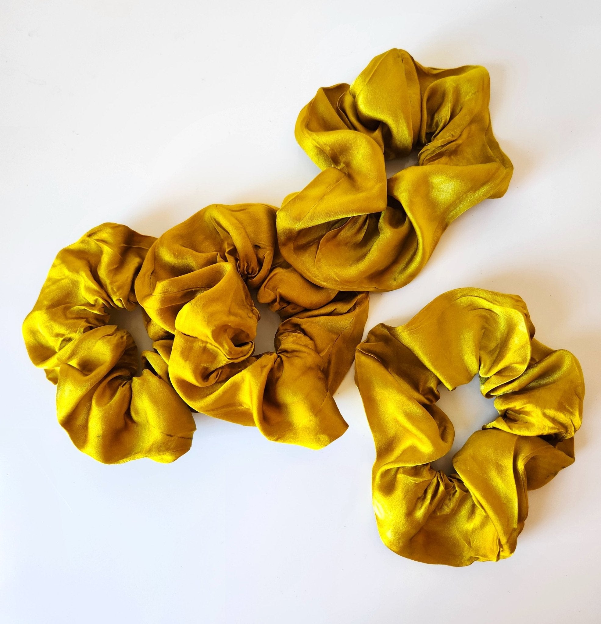 COLOR POP! Solid Botanically Dyed Silk Hair Scrunchie dyekween