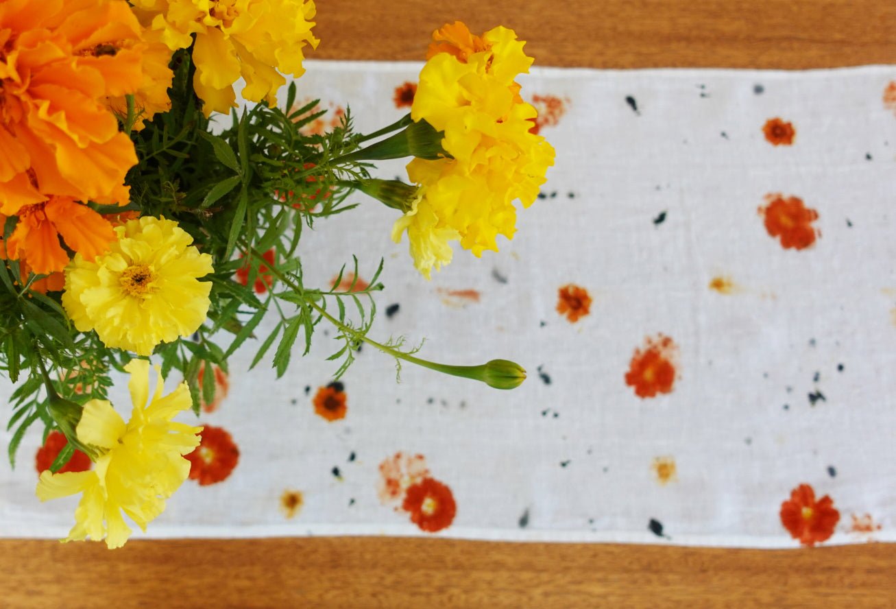 Flower - Printed Linen Table Runner dyekween