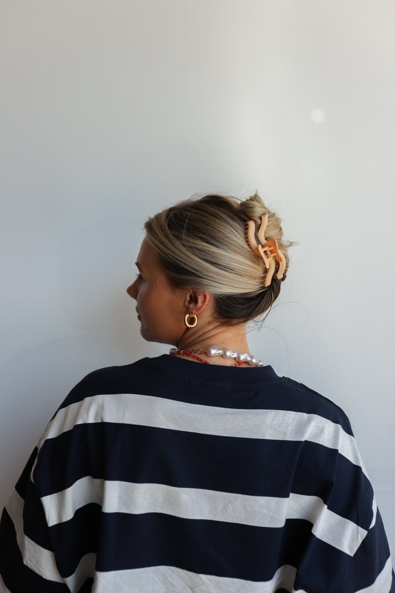 KAXI WAVY MIDI HOLD EVERYTHING CLAW KAXI.co
