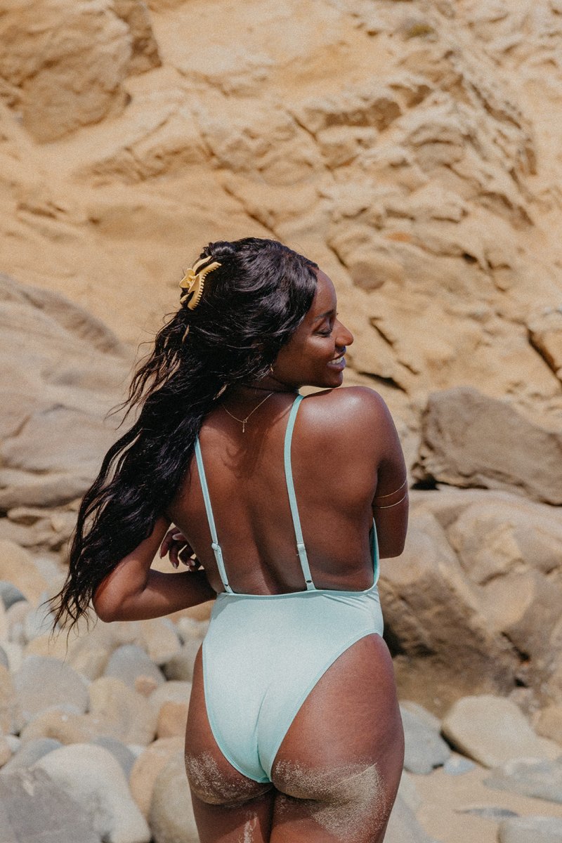 KAXI WAVY MIDI HOLD EVERYTHING CLAW KAXI.co