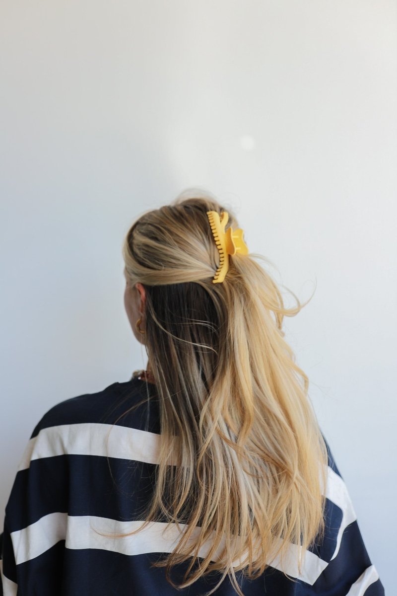 KAXI WAVY MIDI HOLD EVERYTHING CLAW KAXI.co