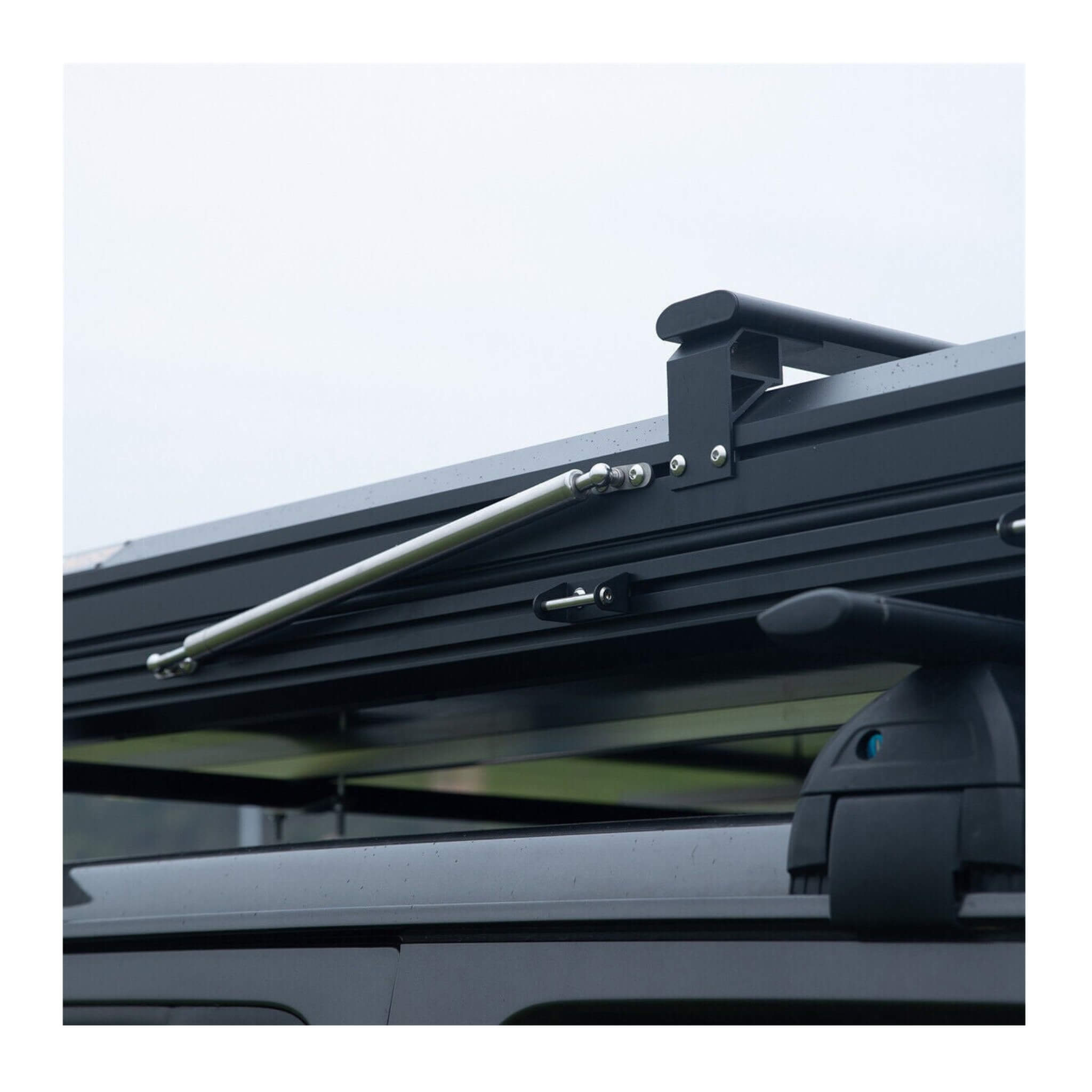 Large 2 - 3 Person Outdoor Waterproof Car SUV Rooftop Camping Hiking Tent, 83" (SAK51867) SAKSBY WHOLESALE