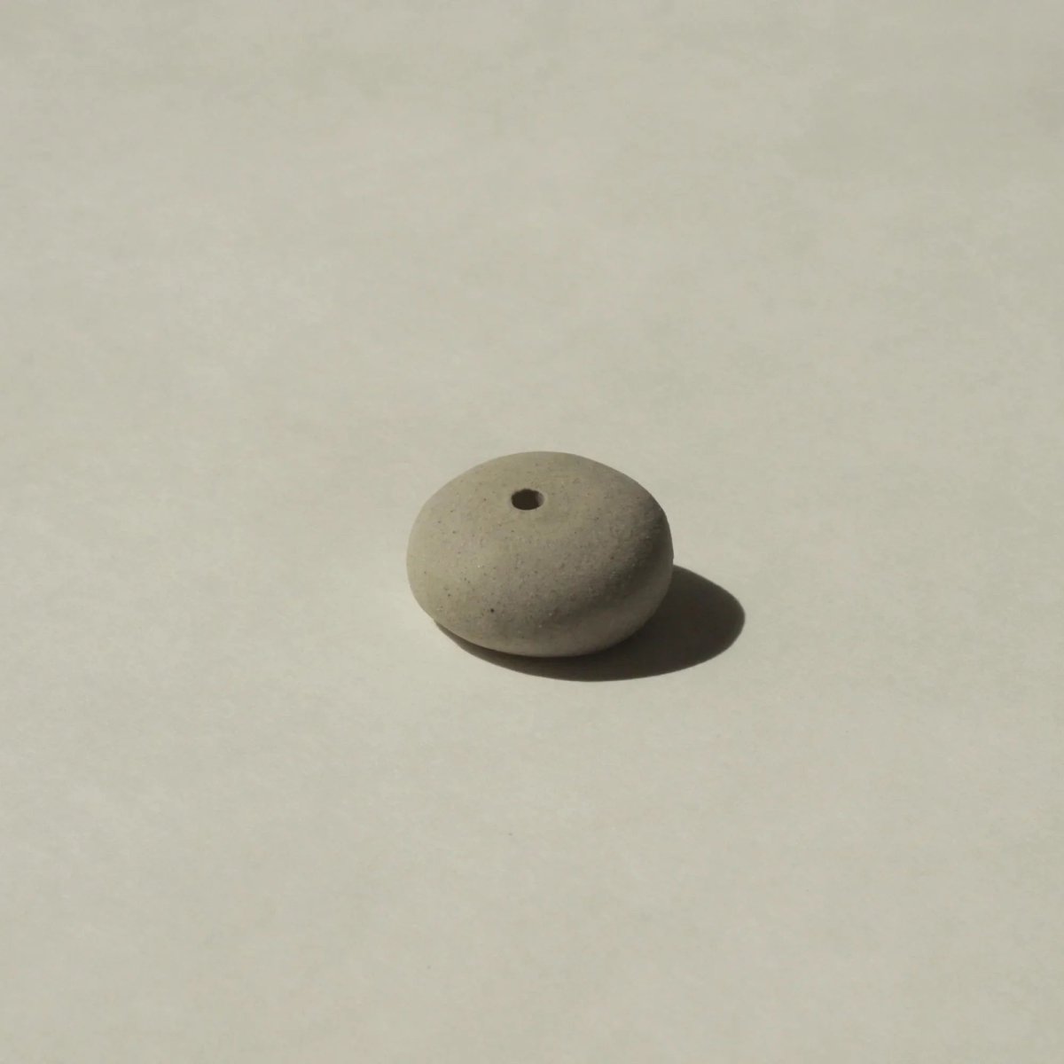 Mini Light Grey Ceramic Pebble Incense Holder CEDAR AND MYRRH