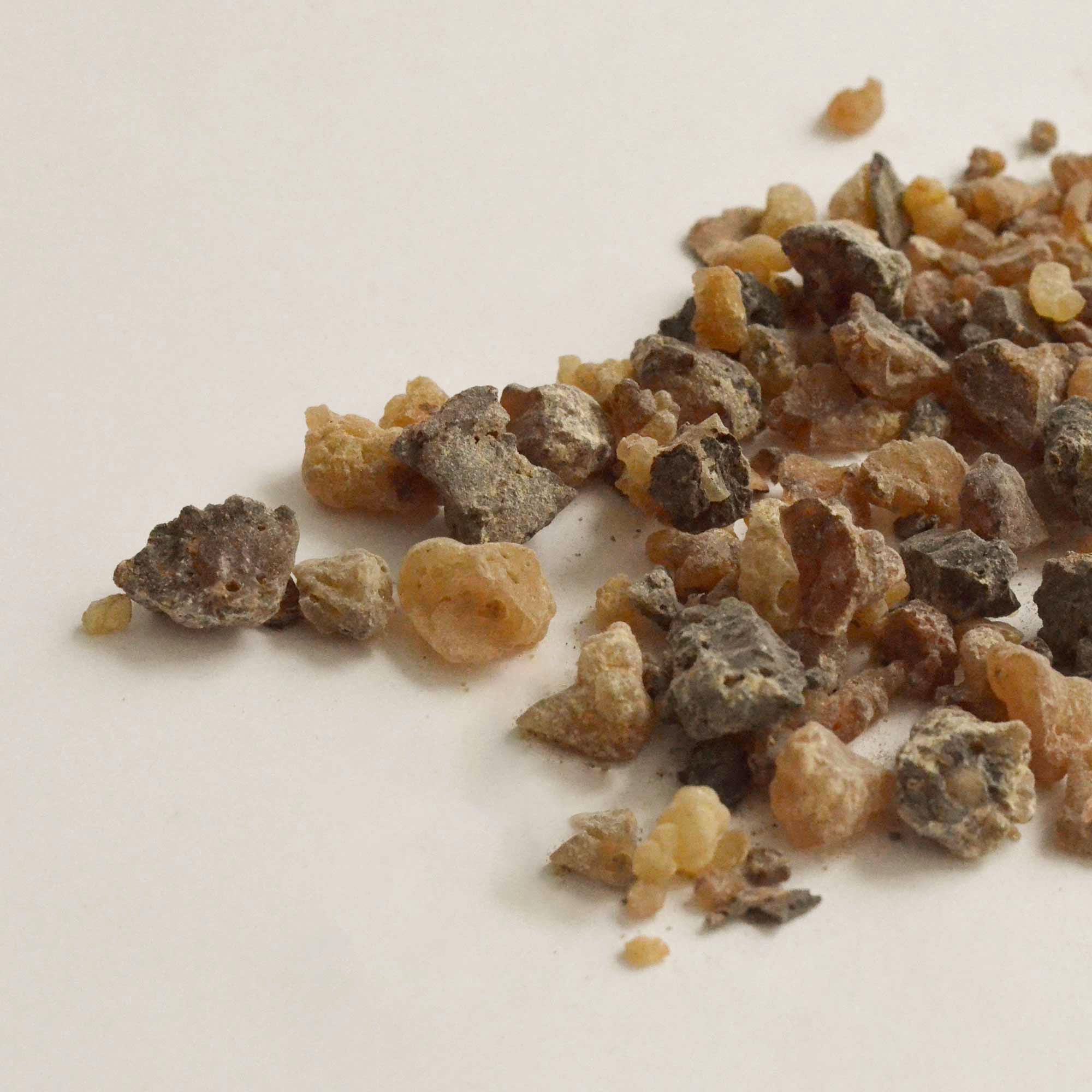 Myrrh Resin – 75g CEDAR AND MYRRH