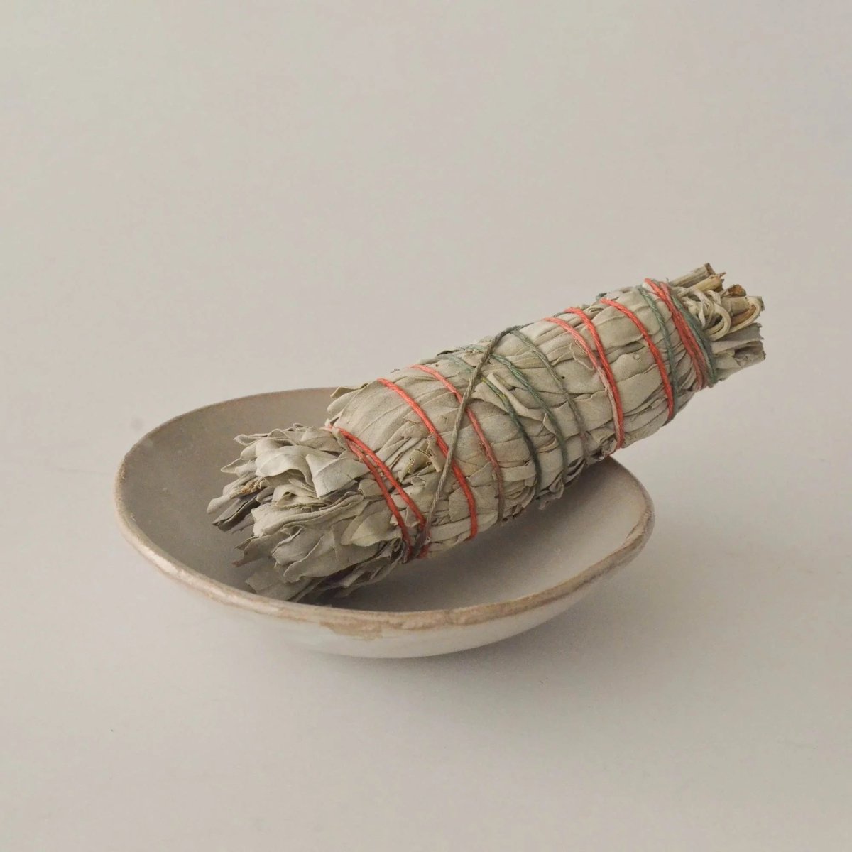 Organic White Sage Smudge Stick - Medium CEDAR AND MYRRH