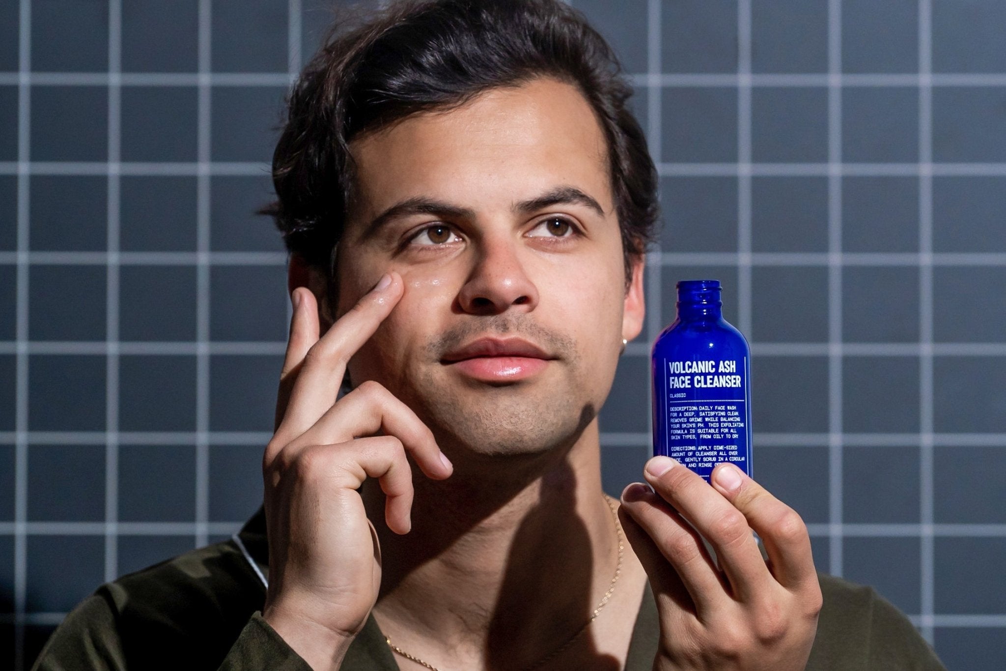 Volcanic Ash Gel Cleanser Blu Atlas