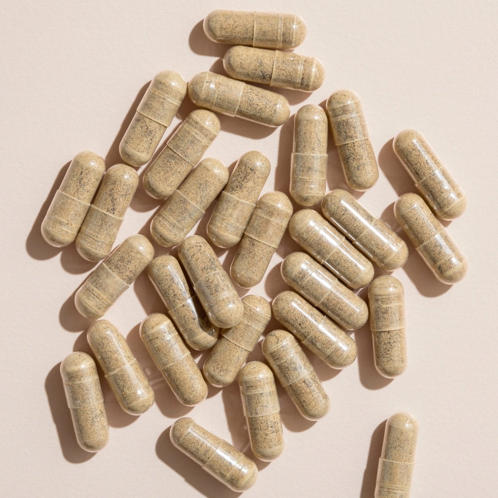 Ashwagandha vs He Shou Wu: Which Adaptogen Is Right for Your Goals? on nanaka.co
