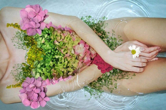Charge Your Bathwater: Ritual Bathing with Crystals - Nanaka