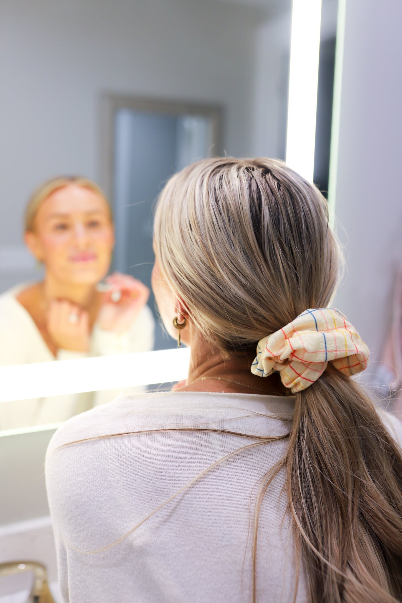 KAXI TOWEL SCRUNCHIE