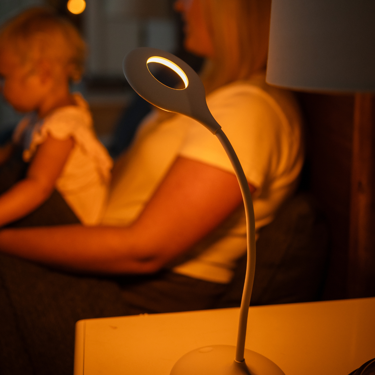 MoonNest - Lámpara de Mesa/Escritorio/Habitación Infantil Compatible con el Ciclo Circadiano