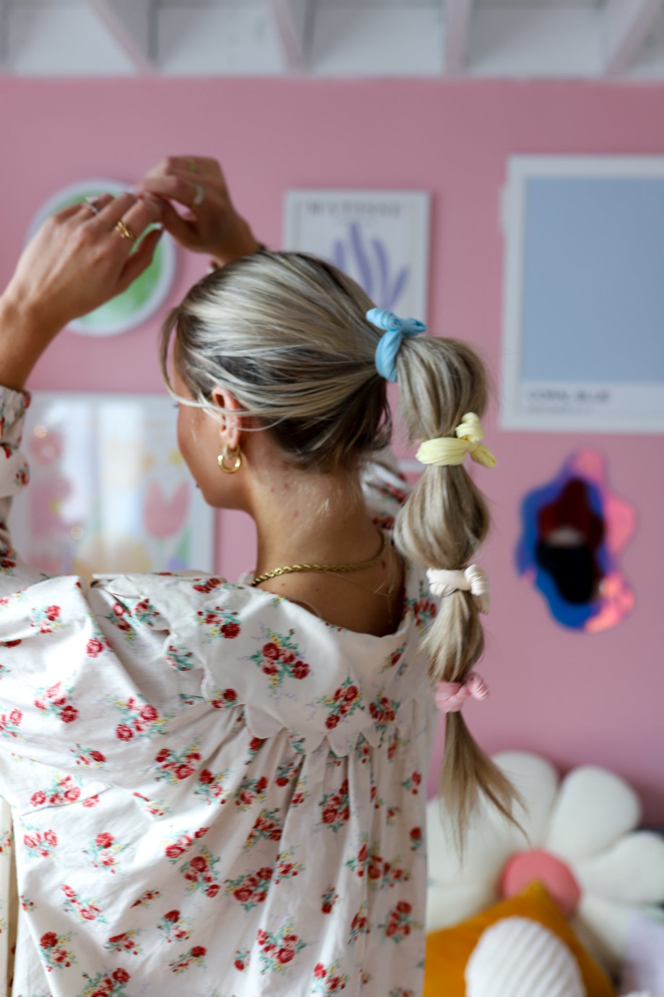 BOW SLICK BACK PONYTAILS (PACK OF 3)