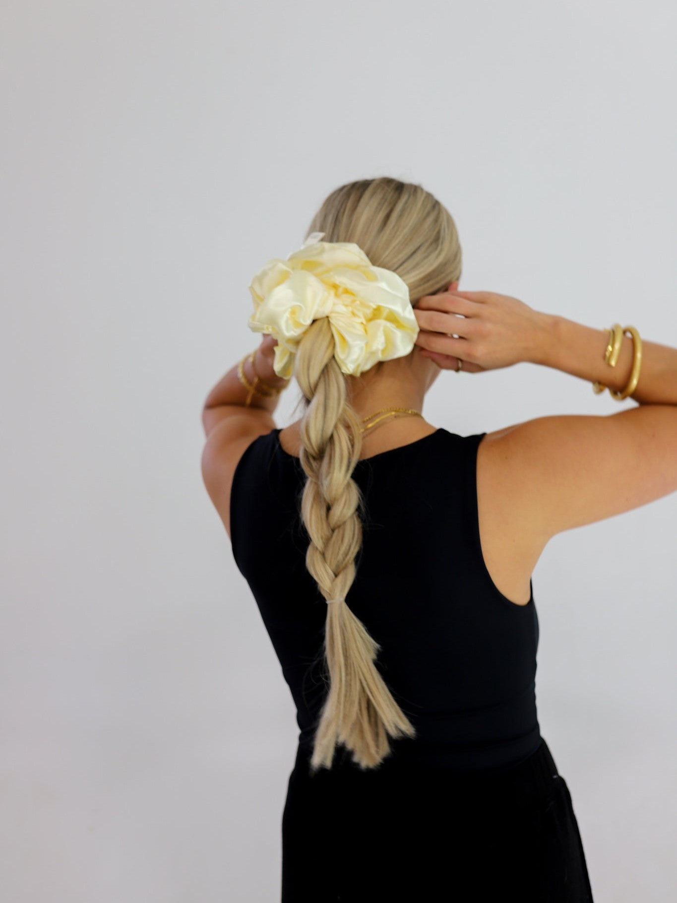JUMBO SLEEP SILK/SATIN SCRUNCHIES