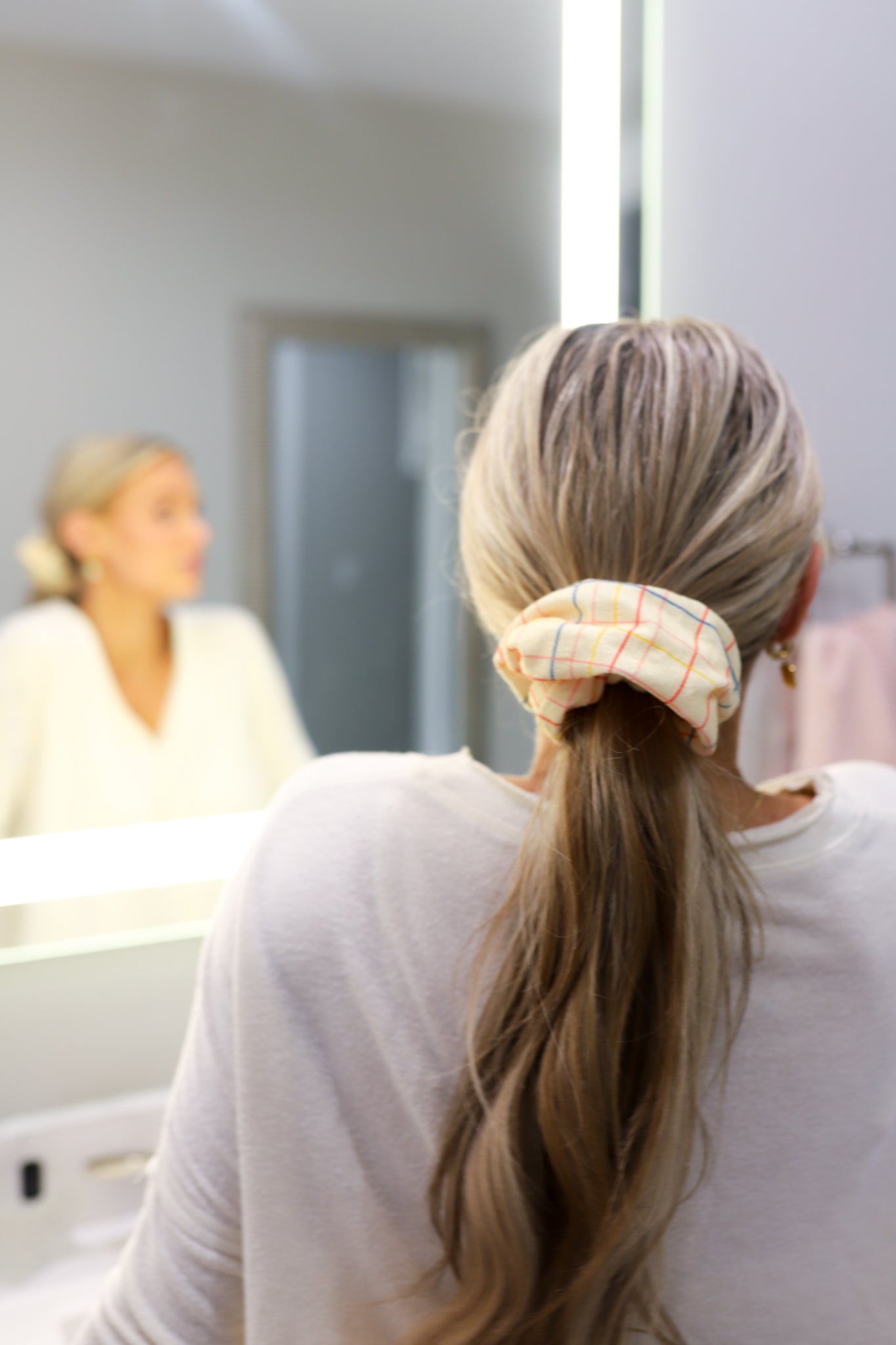 KAXI TOWEL SCRUNCHIE