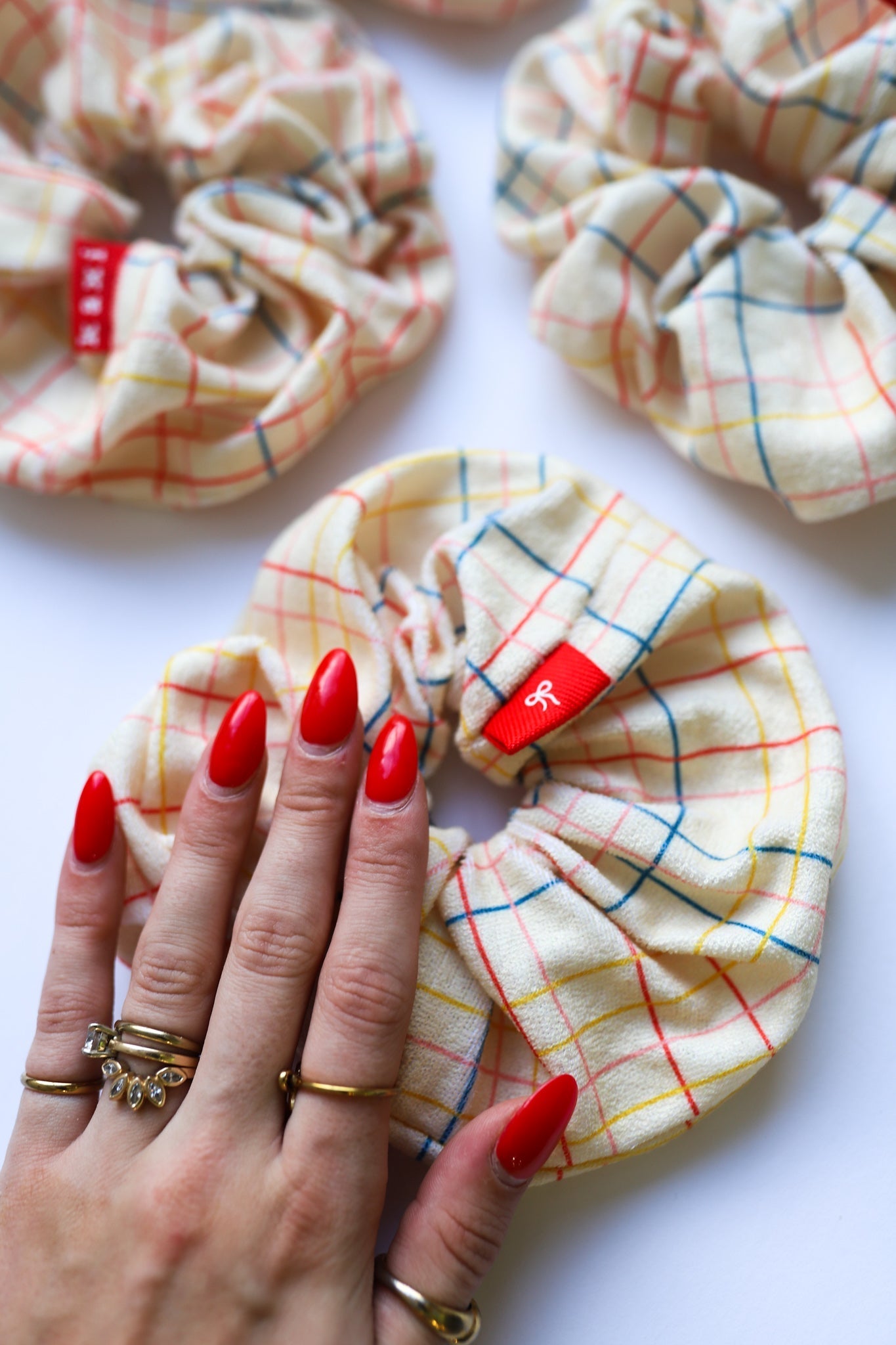 KAXI TOWEL SCRUNCHIE