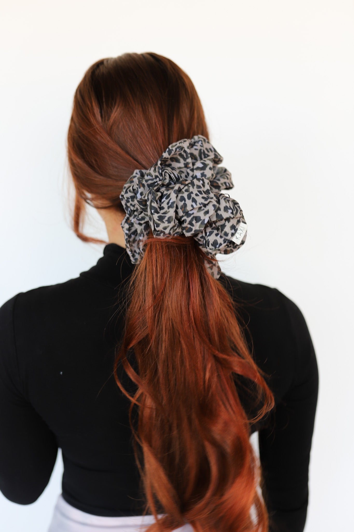 JUMBO SCRUNCHIE