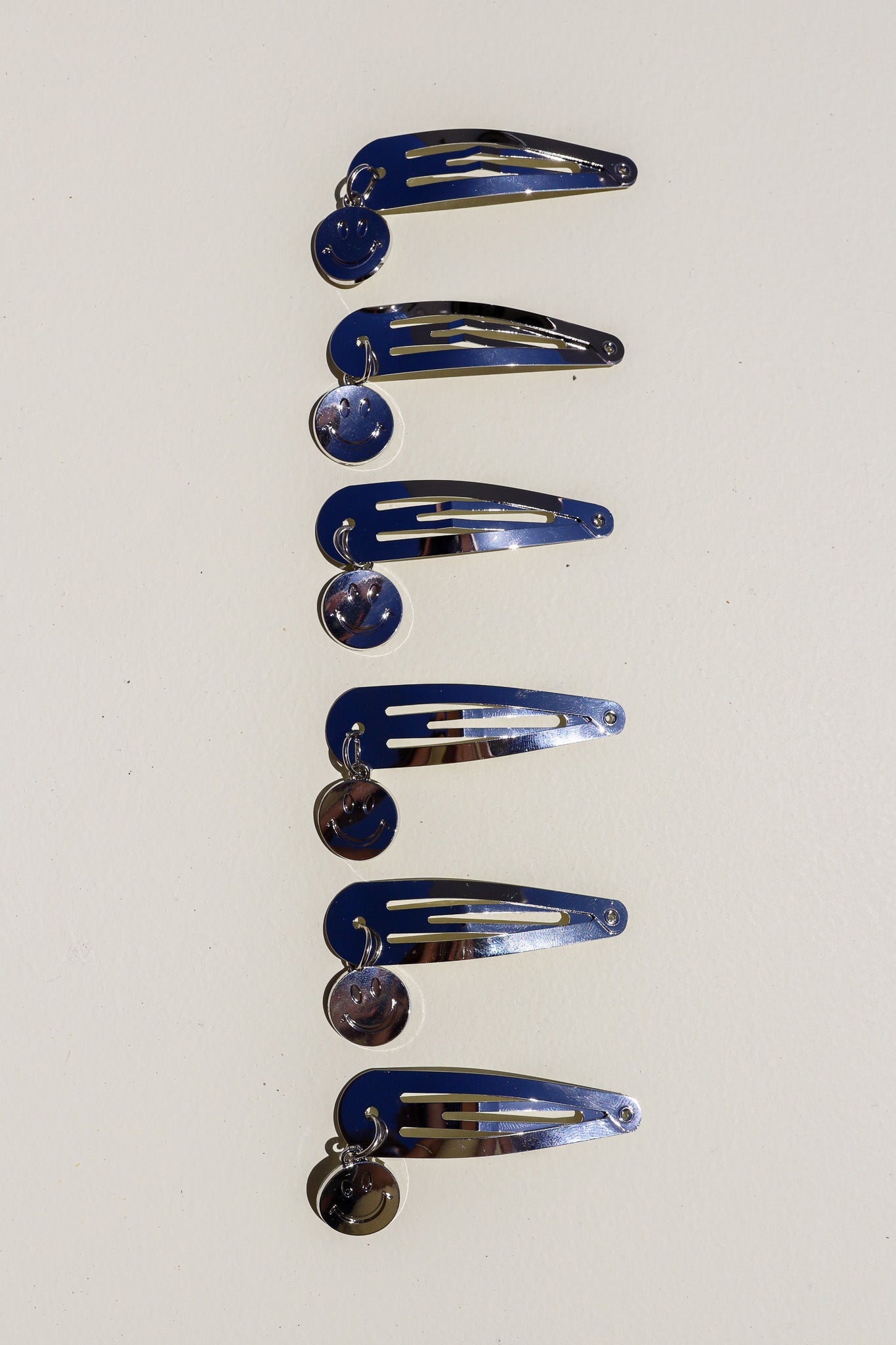 CHARM SNAP CLIPS