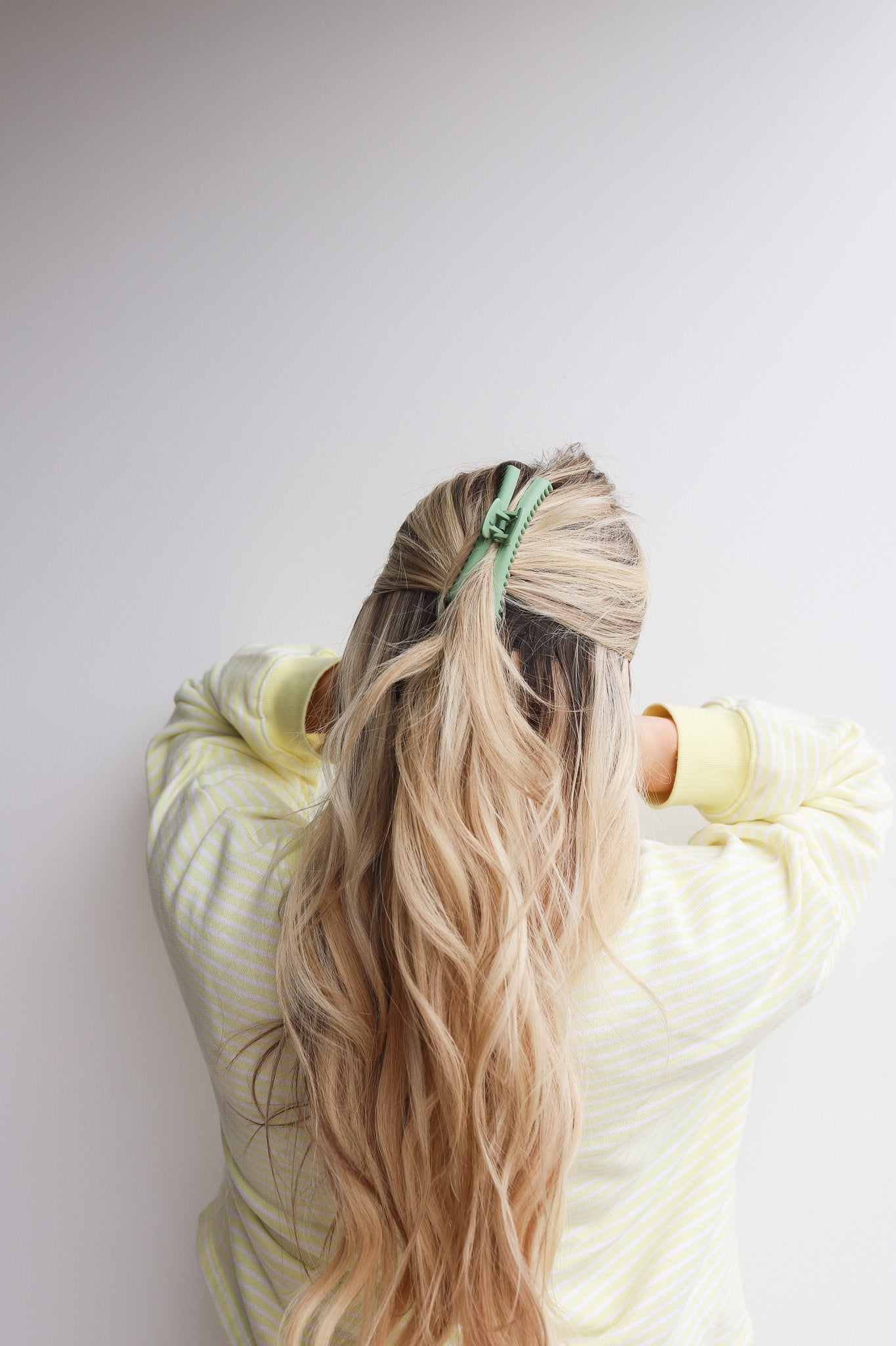 MATTE MIDI HOLD EVERYTHING CLAW