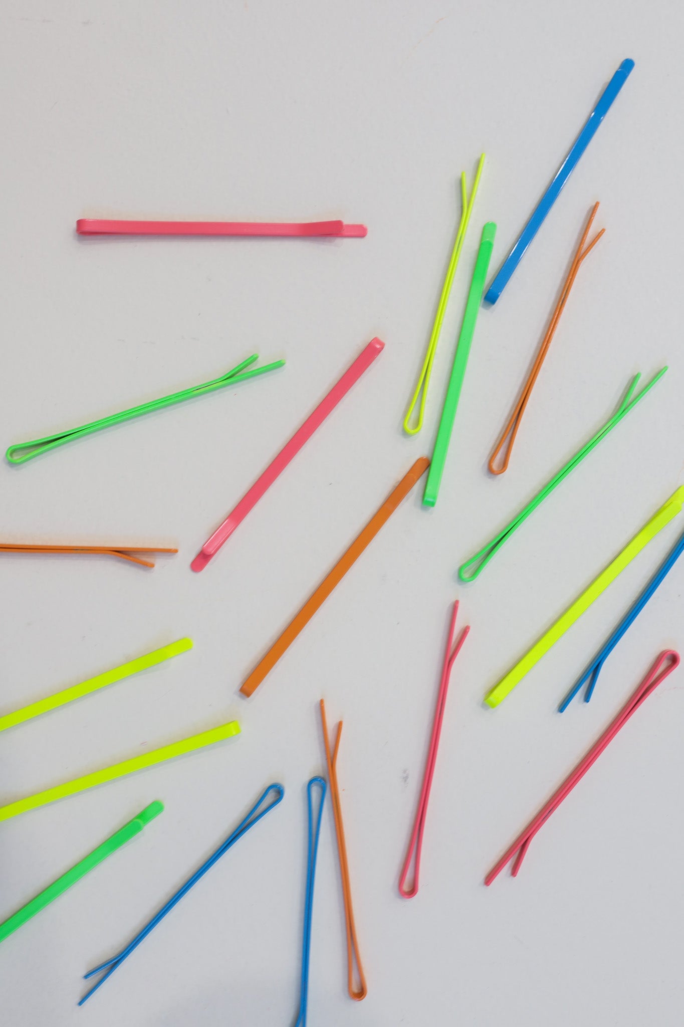 NEON  BOBBY PIN PACK (PACKS OF 20)