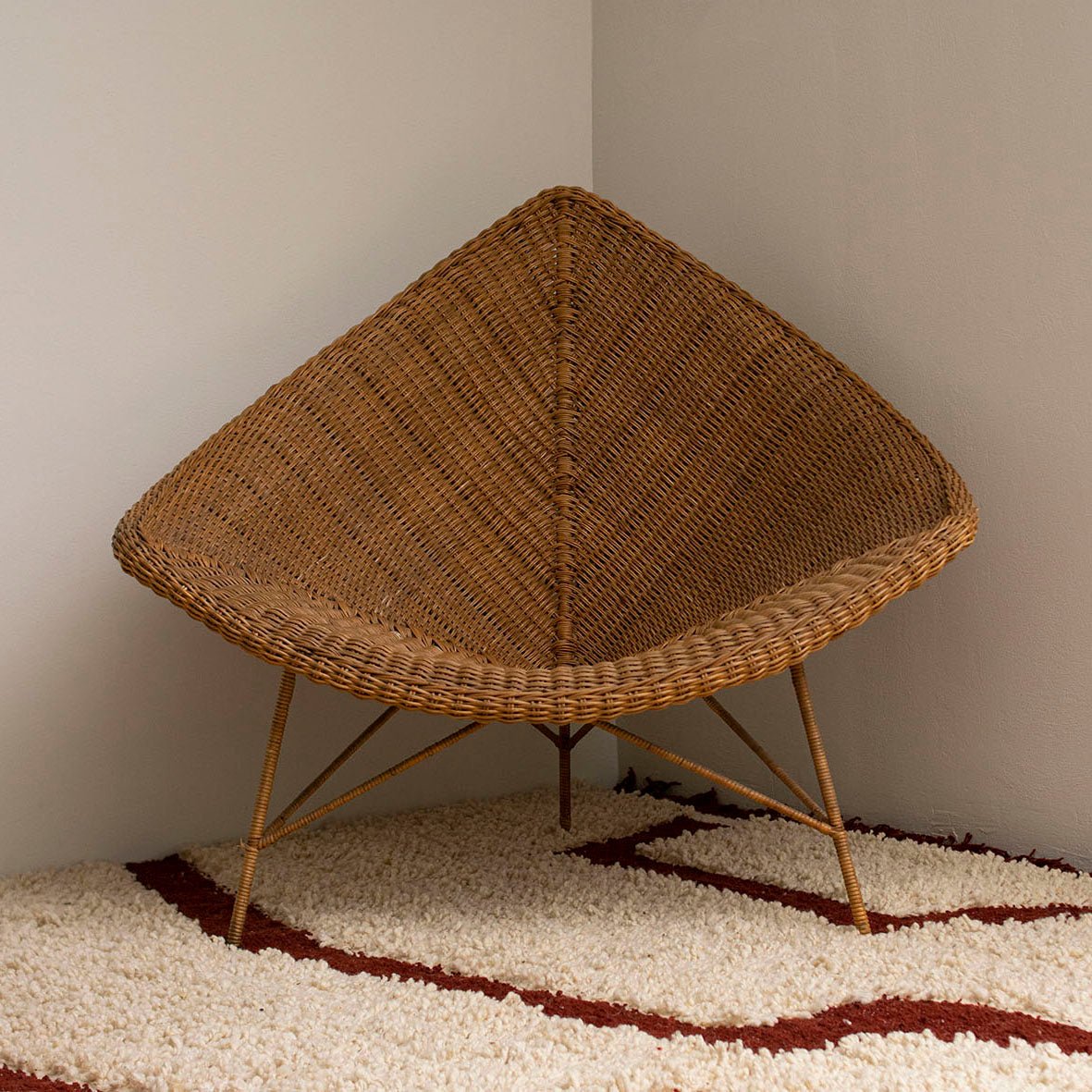 Achi Wool Rug by Diego Olivero Studio MESO