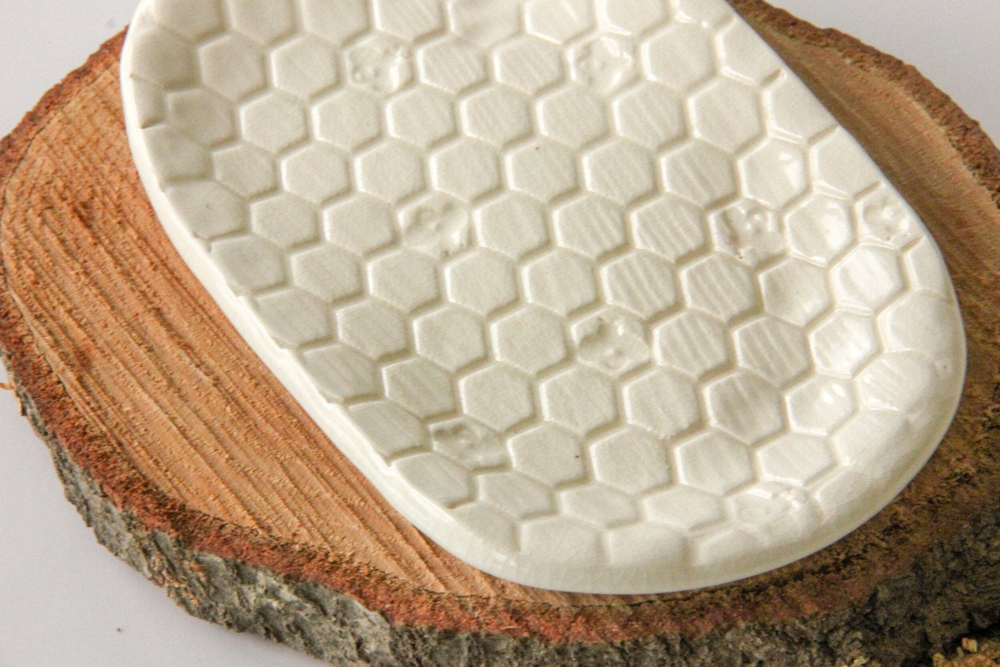Beehive Soap Dish prodigalpottery