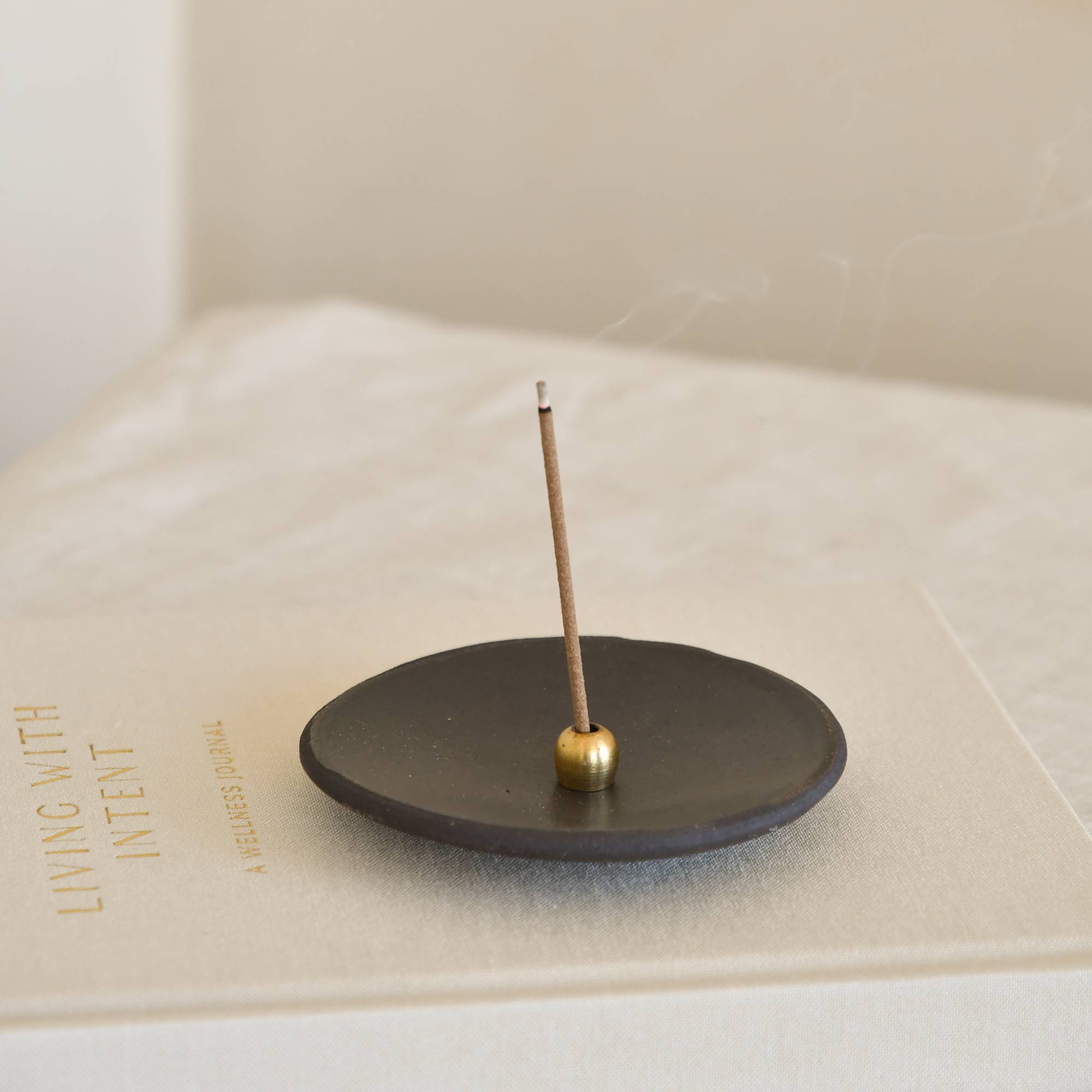 Ellipse Brass Incense Holder CEDAR AND MYRRH