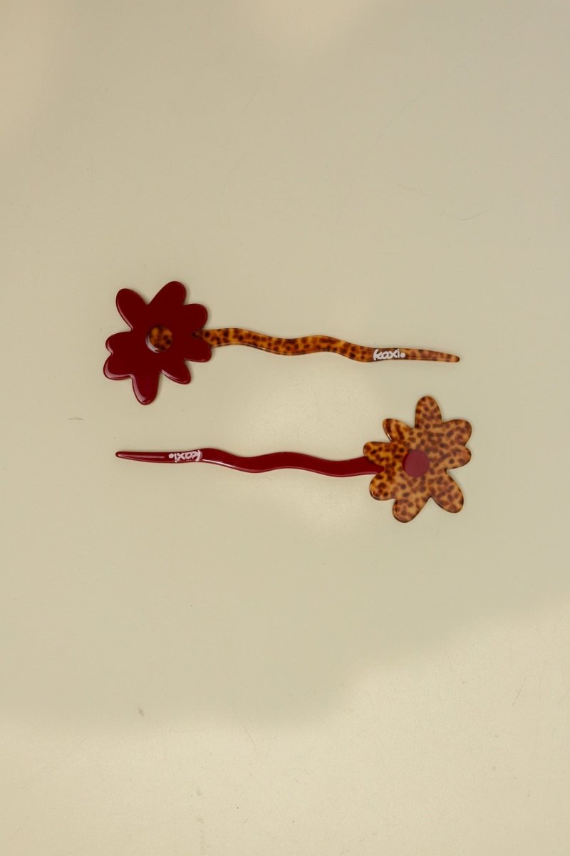 FLOWER FRENCH PINS ( 3 COLORS ) KAXI.co