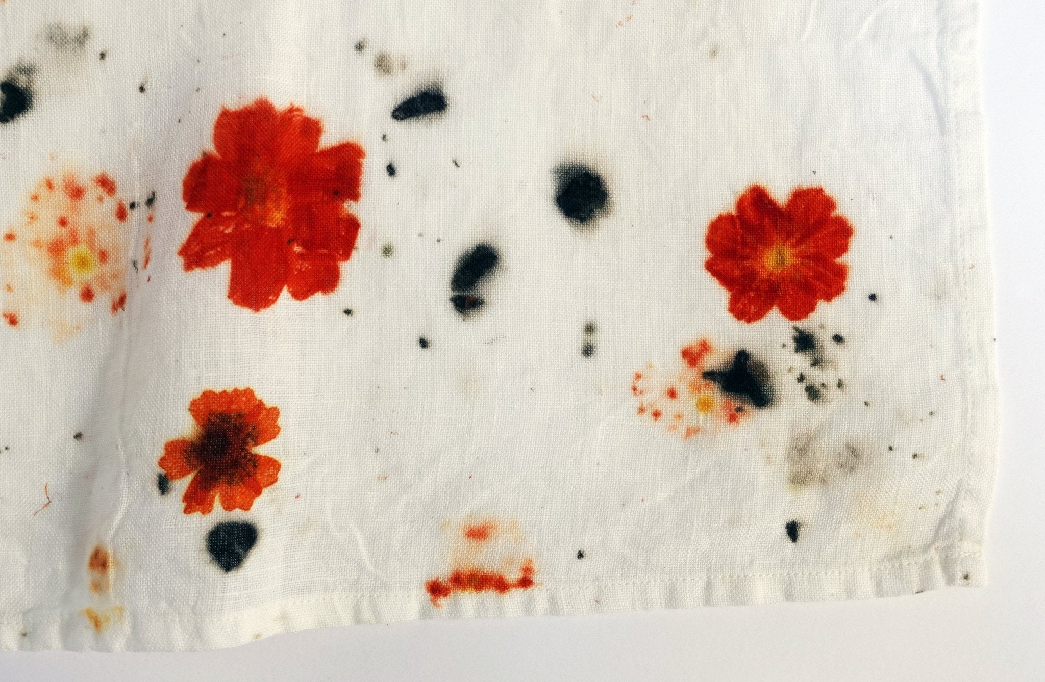 Flower - Printed Linen Tea Towel dyekween