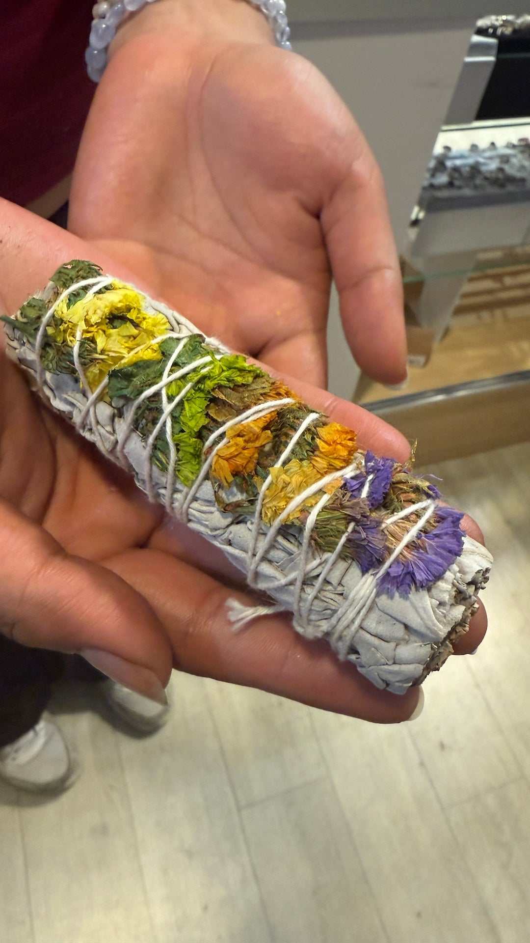 Good Vibes (Statice Floral) White Sage Smudge Stick (4 in.) Sacred Crystals