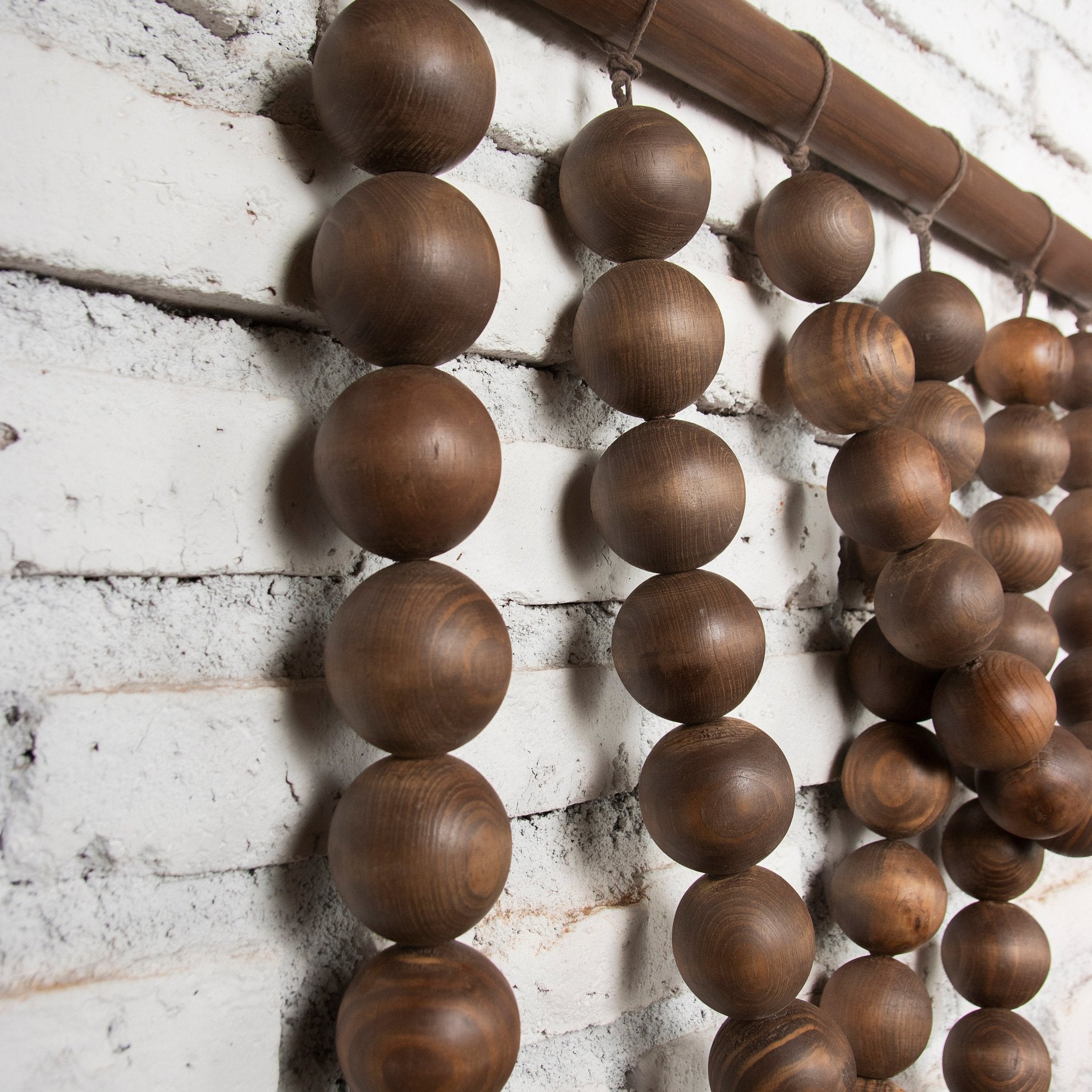 Guirnalda Wood Wall Art by Diego Olivero Studio MESO