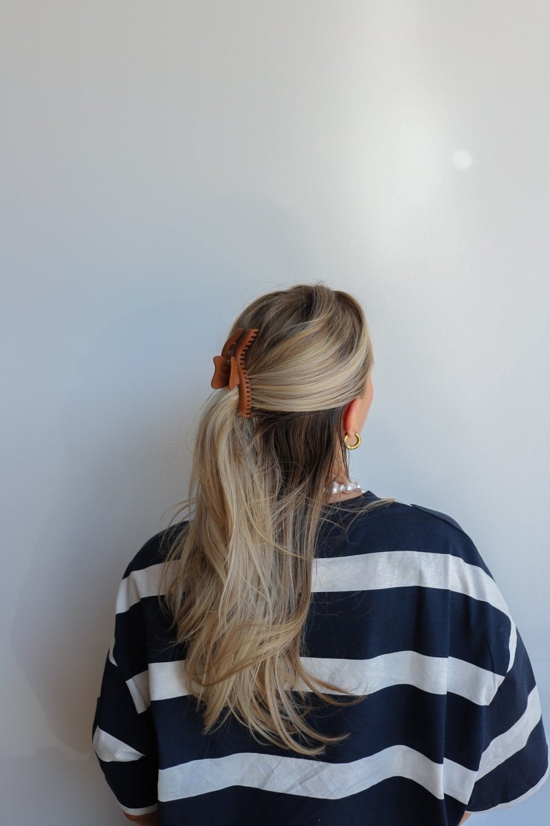 KAXI WAVY MIDI HOLD EVERYTHING CLAW KAXI.co