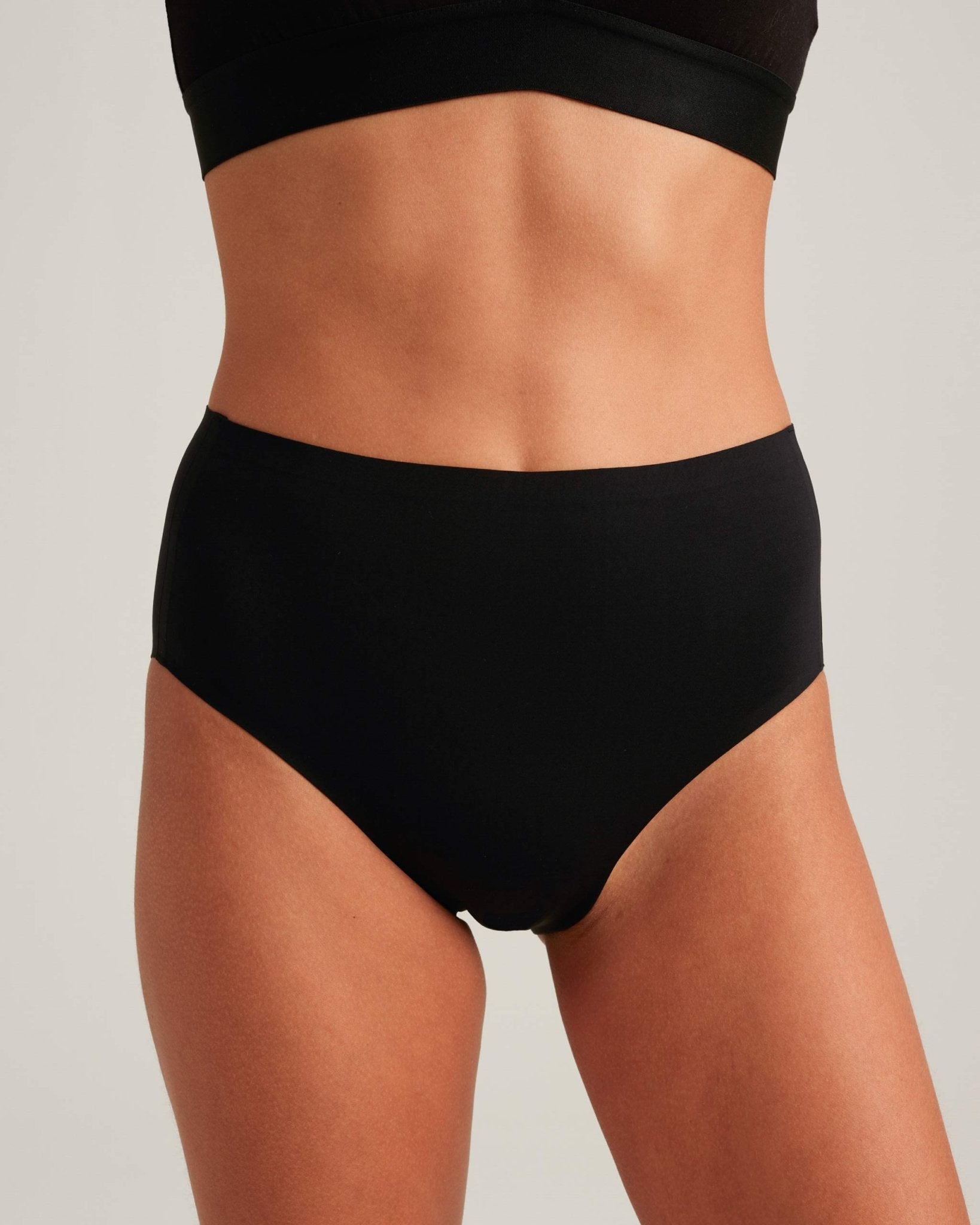 Leakproof Seamless High Waist Saalt